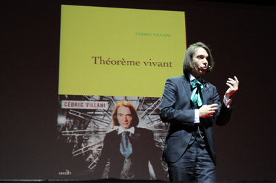 Cédric Villani, mathématicien français médaille Fields 2010 - Crédits photographiques : © M. Valdes (image bandeau) / ©TedEx (image texte)